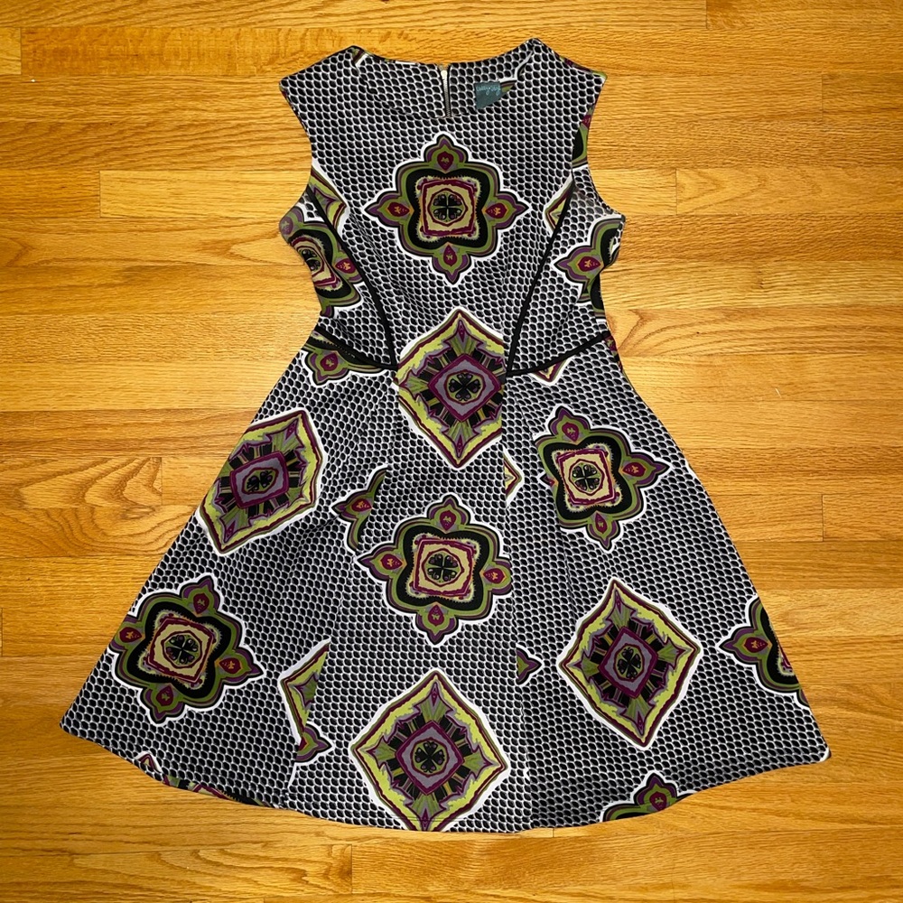 Gabby Skye Printed Dress